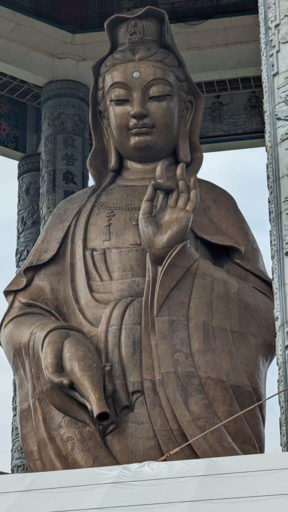 A close up of the Goddess of Mercy statues at Kek Lok Si.