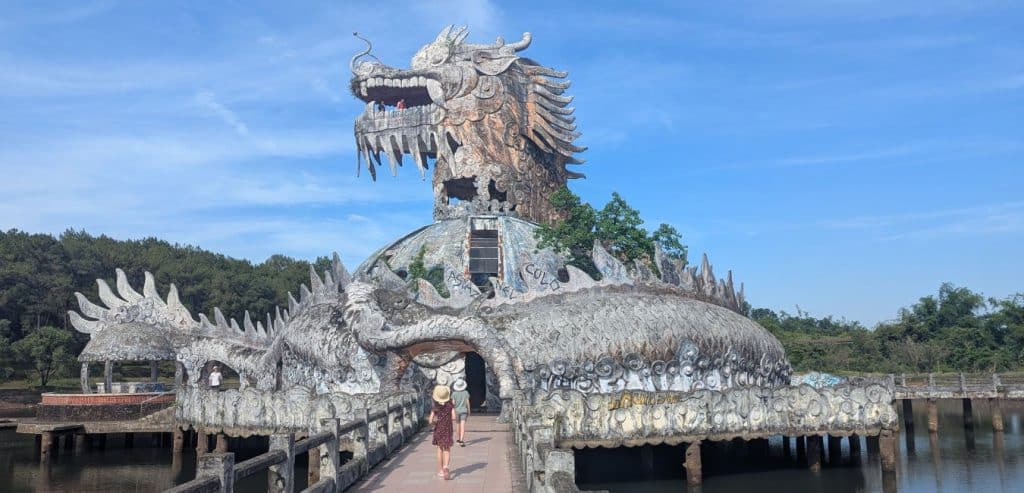 Hue's Dragon in the abandoned waterpark